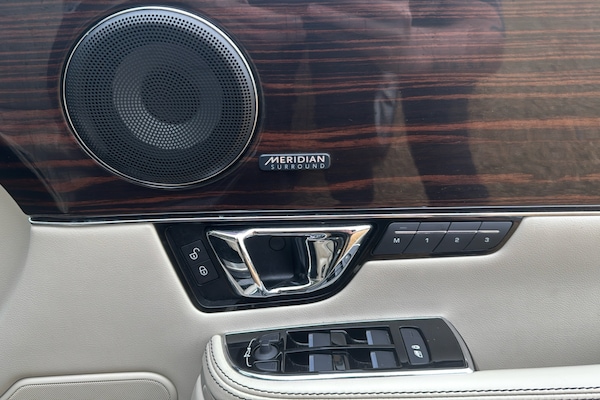 Used Jaguar XJ 2016 for sale - 76193717: Photo 30