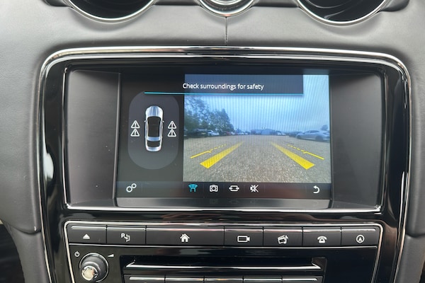 Used Jaguar XJ 2016 for sale - 76193717: Photo 37