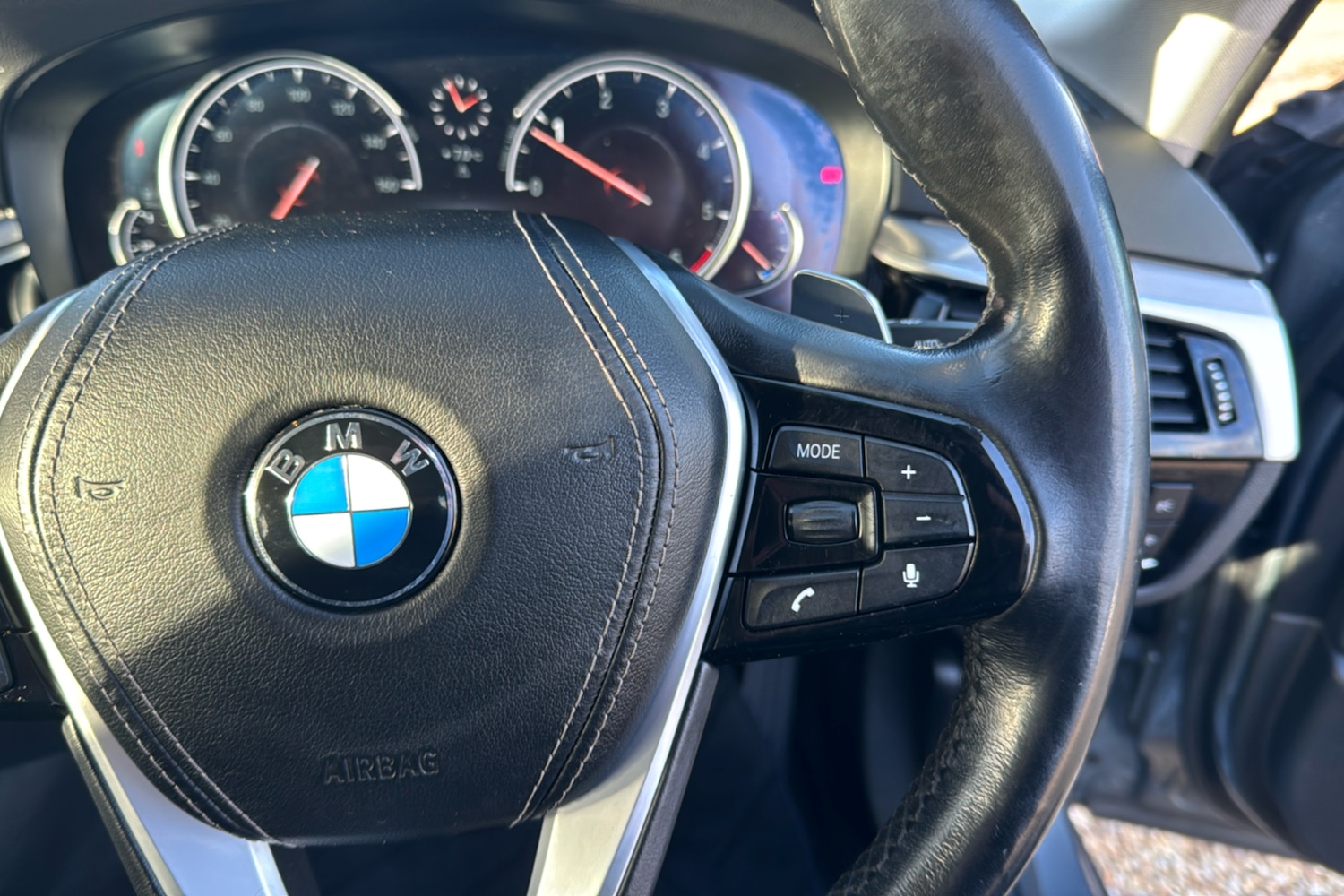 Used BMW 5 Series 2017 for sale - 76564696: Photo 18