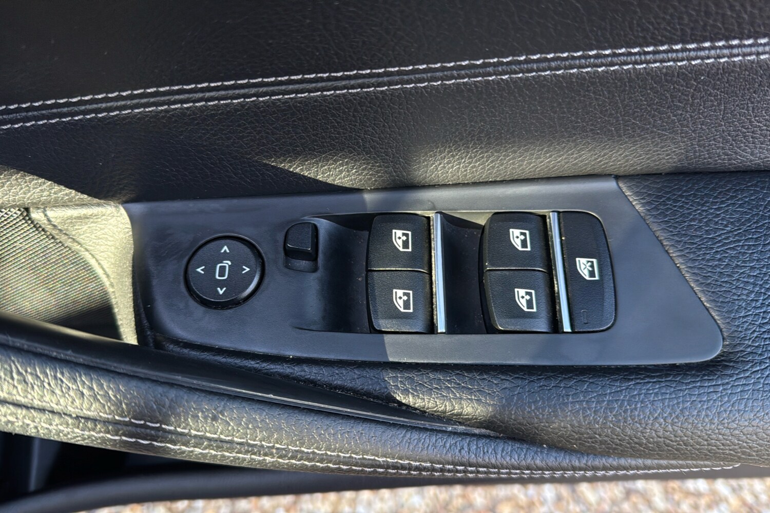 Used BMW 5 Series 2017 for sale - 76564696: Photo 31