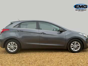 Used Hyundai i30 2016 for sale - 74759918: Photo