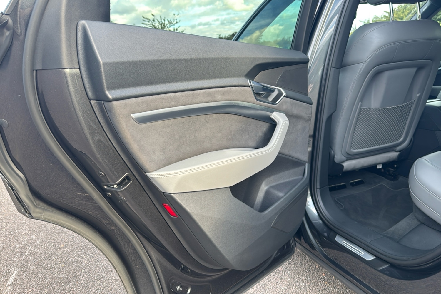 Used Audi e-tron 2021 for sale - 77308639: Photo 40