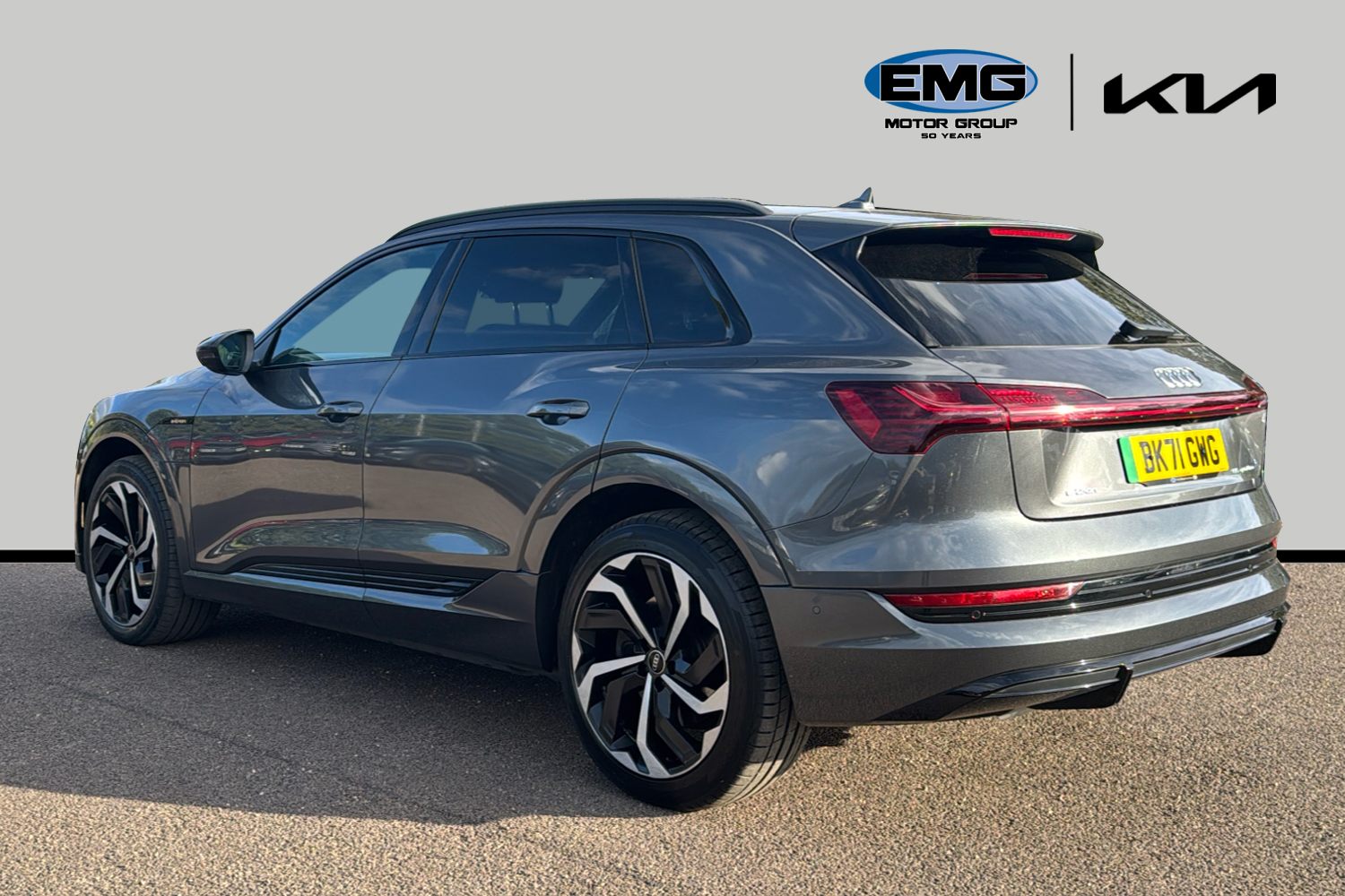 Used Audi e-tron 2021 for sale - 77308639: Photo 5