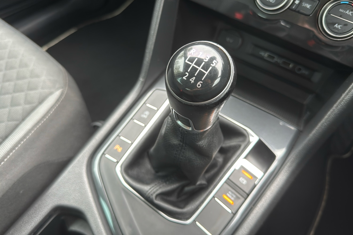 Used Volkswagen Tiguan 2018 for sale - 77022693: Photo 13