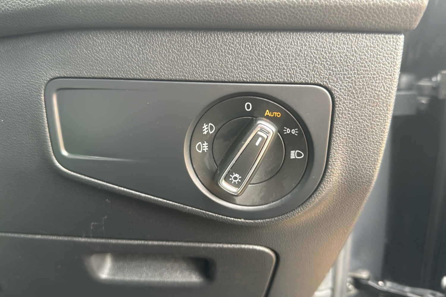 Used Volkswagen Tiguan 2018 for sale - 77022693: Photo 28