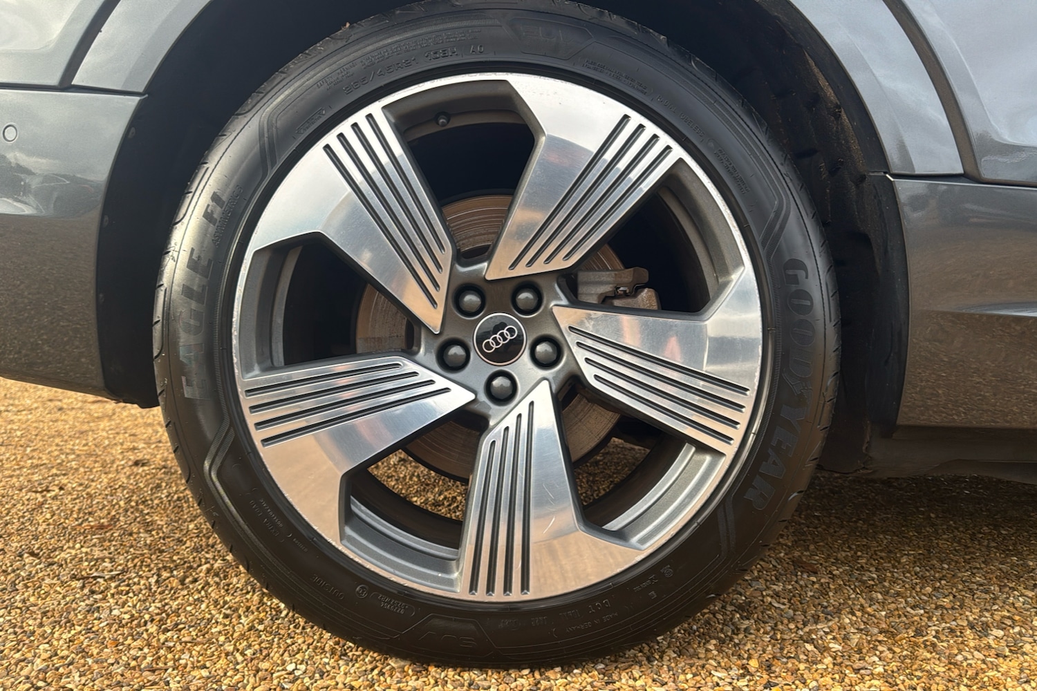 Used Audi e-tron 2022 for sale - 76502795: Photo 8