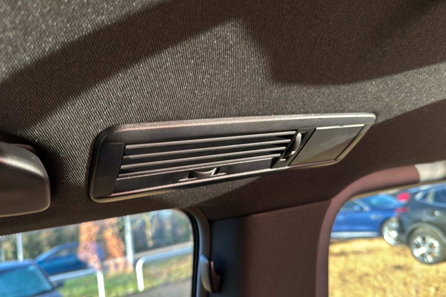 Used Mercedes-Benz V-Class 2023 for sale - 76955394: Photo 33