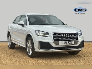 Audi - Q2