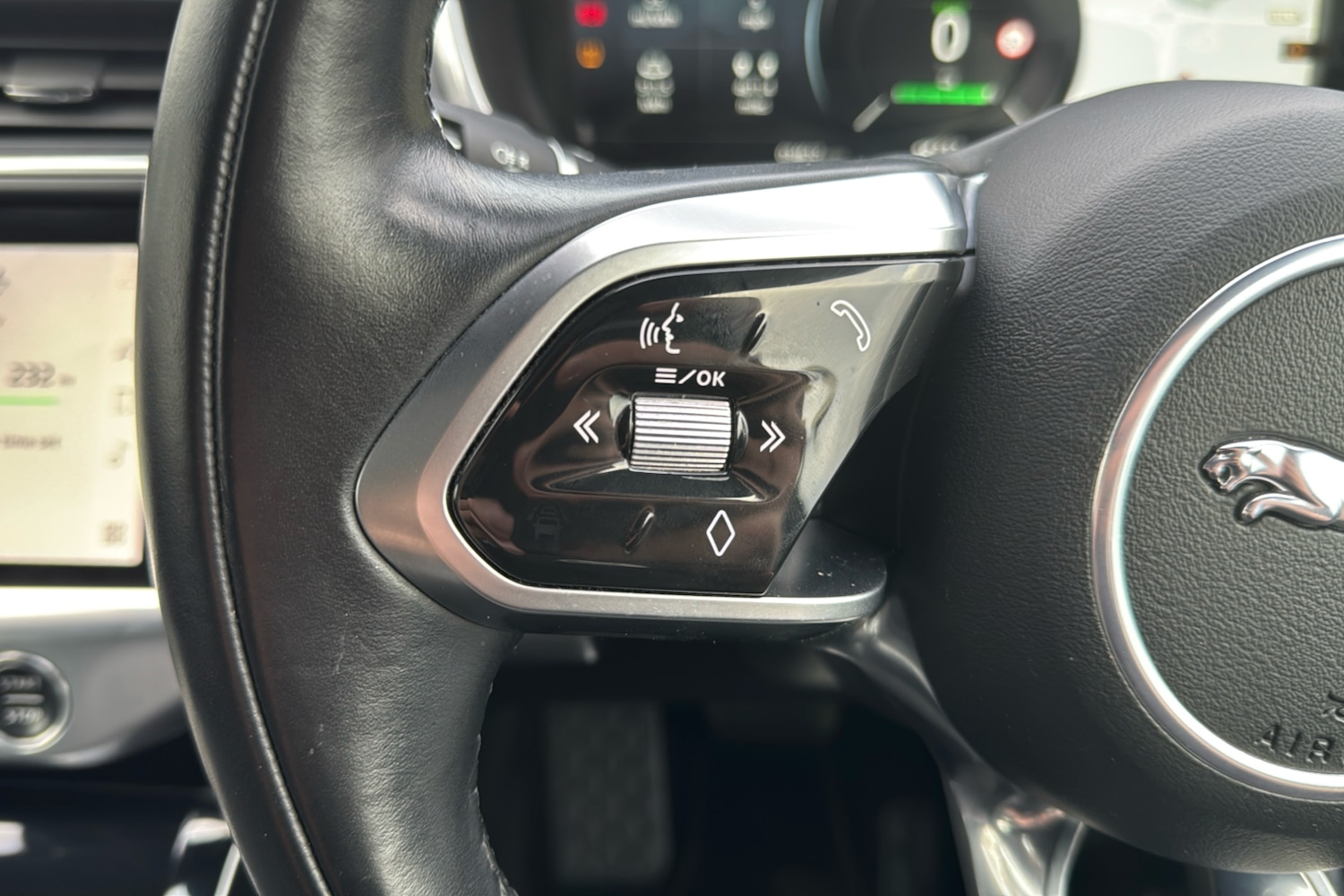 Used Jaguar I-Pace 2022 for sale - 76576369: Photo 17