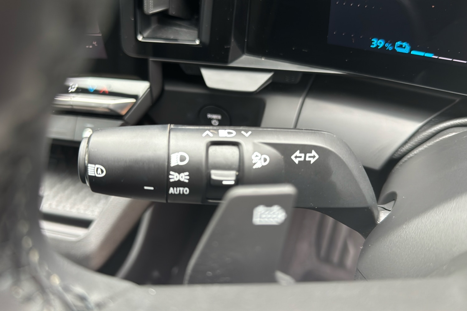 Used Renault Megane E Tech 2023 for sale - 76502827: Photo 37