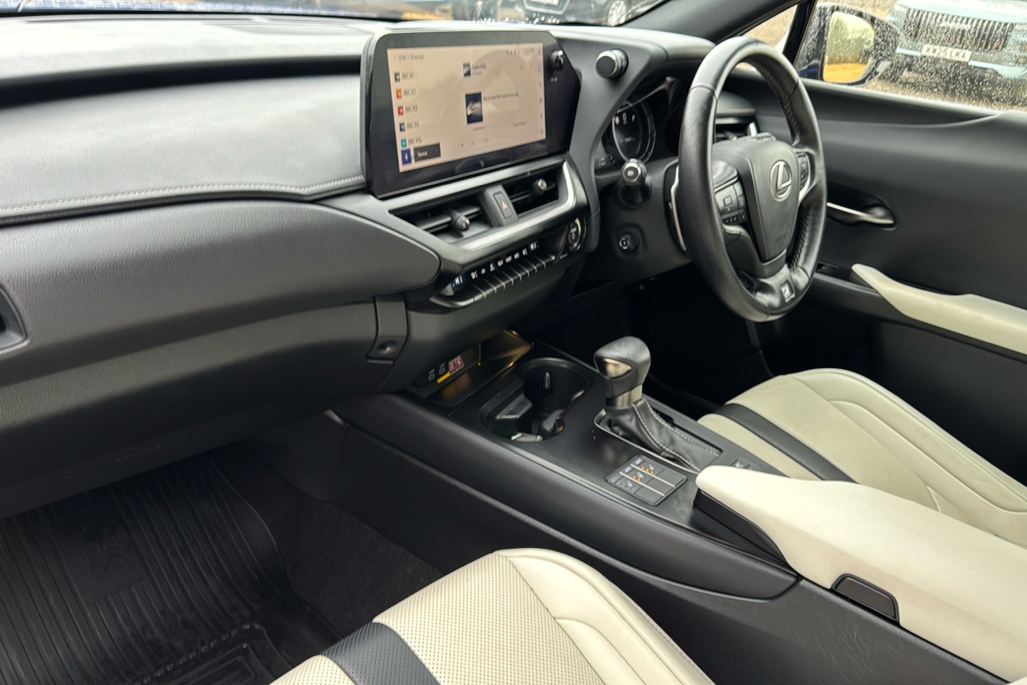 Used Lexus UX 2022 for sale - 77361653: Photo 11