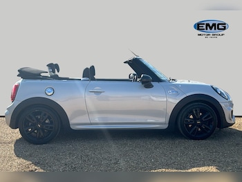 Used MINI Convertible 2019 for sale - 77899310: Photo