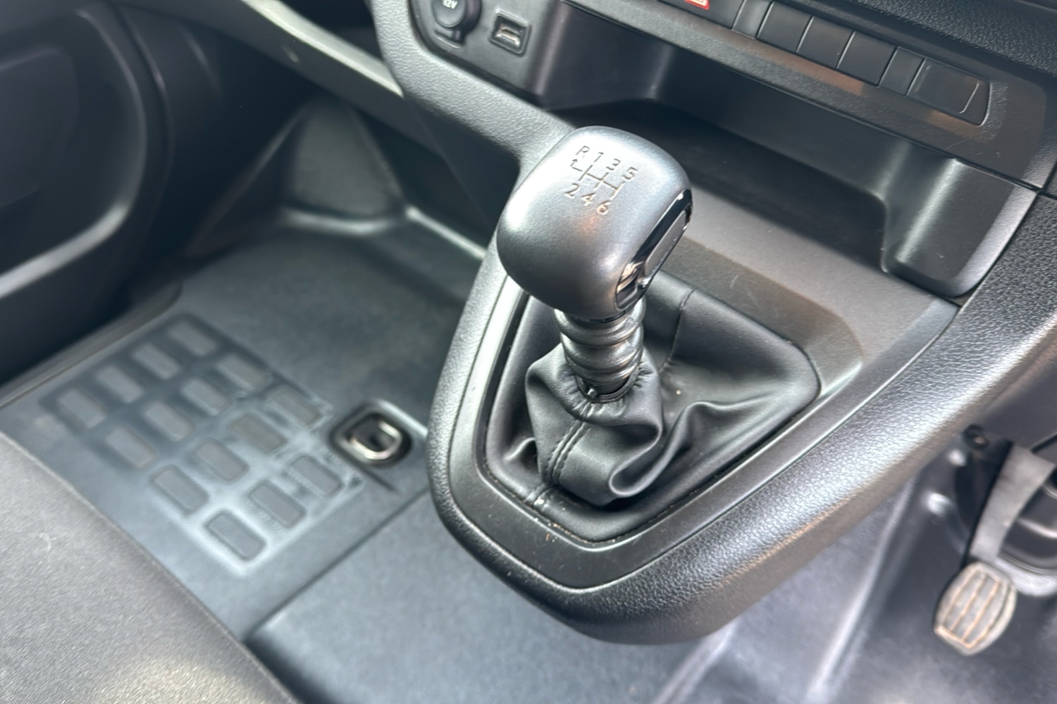 Used Peugeot Expert 2023 for sale - 77589359: Photo 12