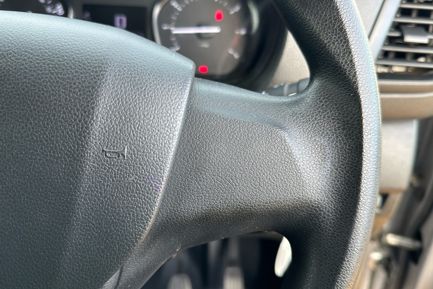 Used Peugeot Expert 2023 for sale - 77589359: Photo 17