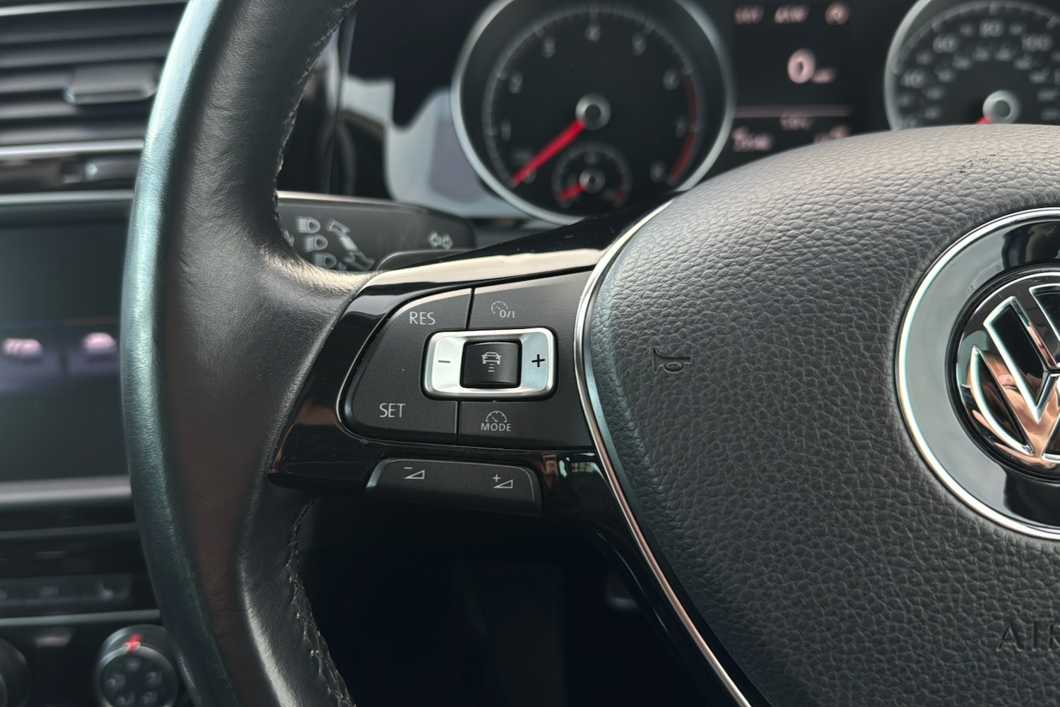 Used Volkswagen Golf 2014 for sale - 77553513: Photo 17