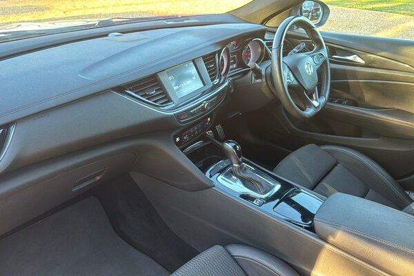 Used Vauxhall Insignia 2019 for sale - 76155984: Photo 11