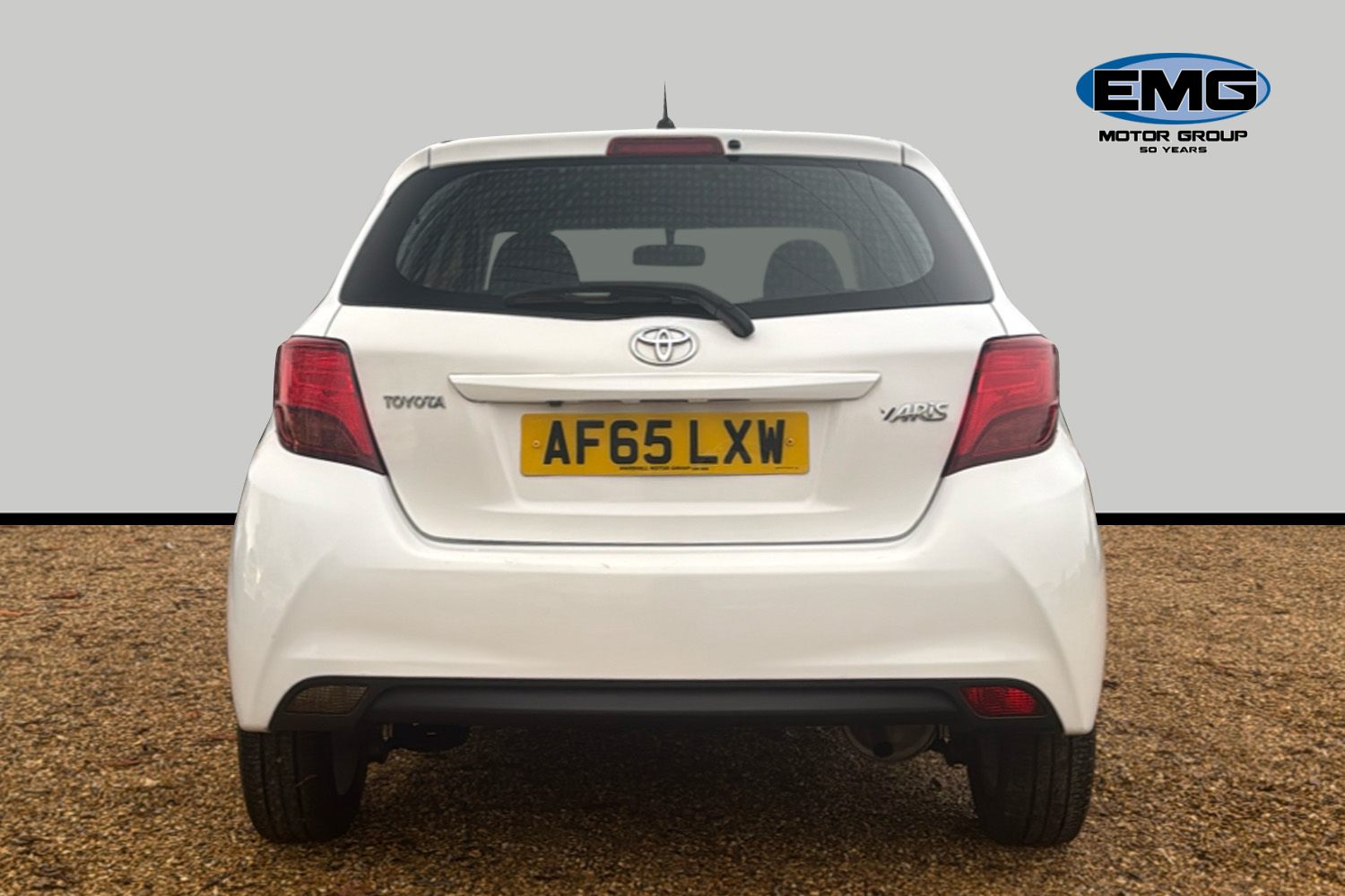 Used Toyota Yaris 2015 for sale - 76488296: Photo 6