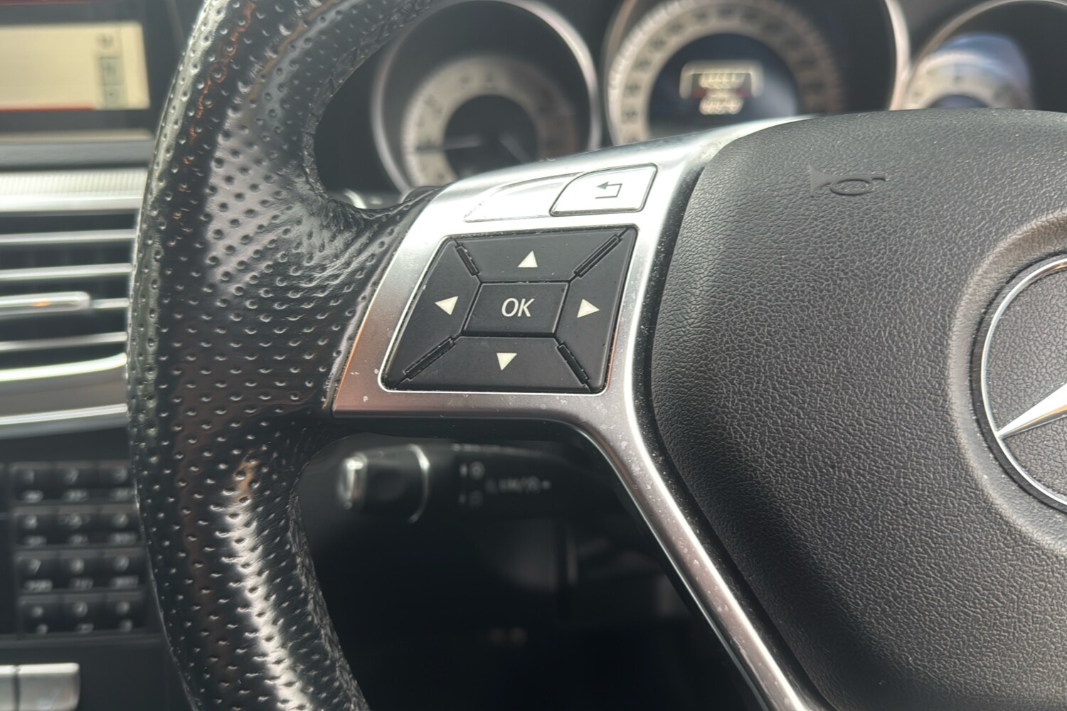 Used Mercedes-Benz E Class 2014 for sale - 76248914: Photo 17
