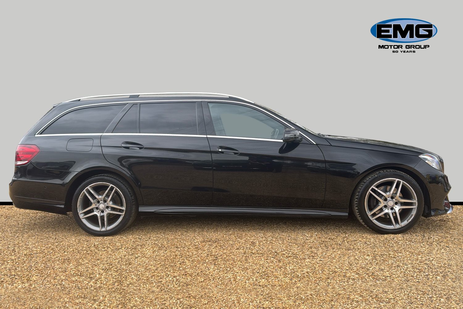 Used Mercedes-Benz E Class 2014 for sale - 76248914: Photo 4