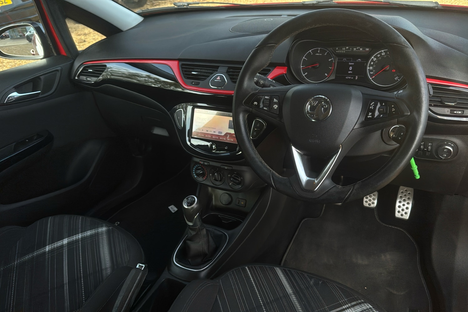 Used Vauxhall Corsa 2015 for sale - 76637151: Photo 9