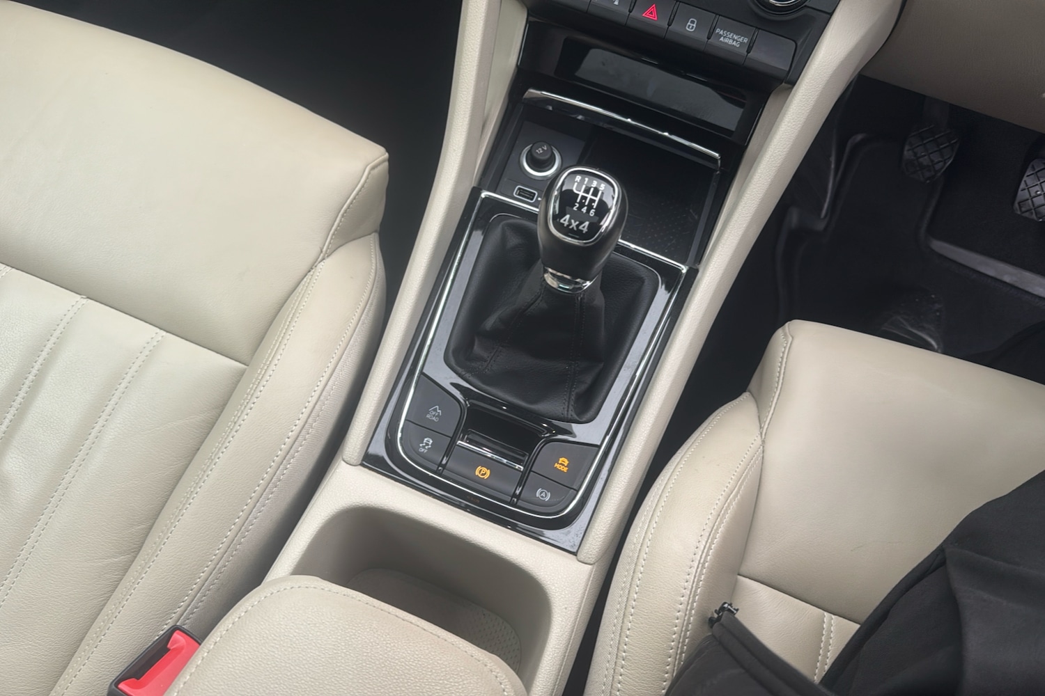 Used Skoda Karoq 2018 for sale - 77639970: Photo 13