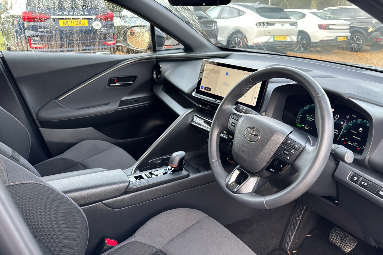 Used Toyota C-HR 2024 for sale - 77418189: Photo 10