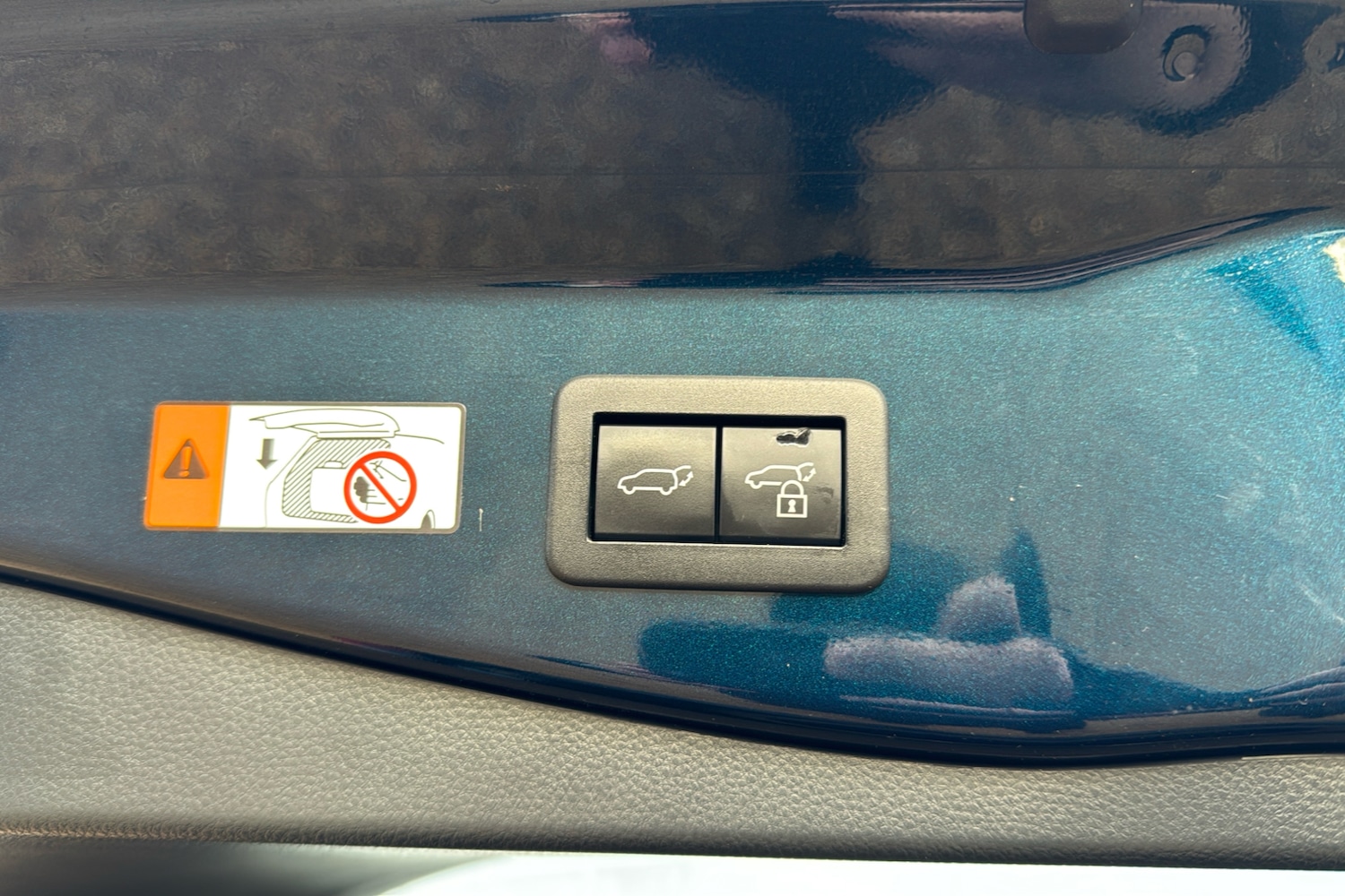 Used Toyota C-HR 2024 for sale - 77418189: Photo 29