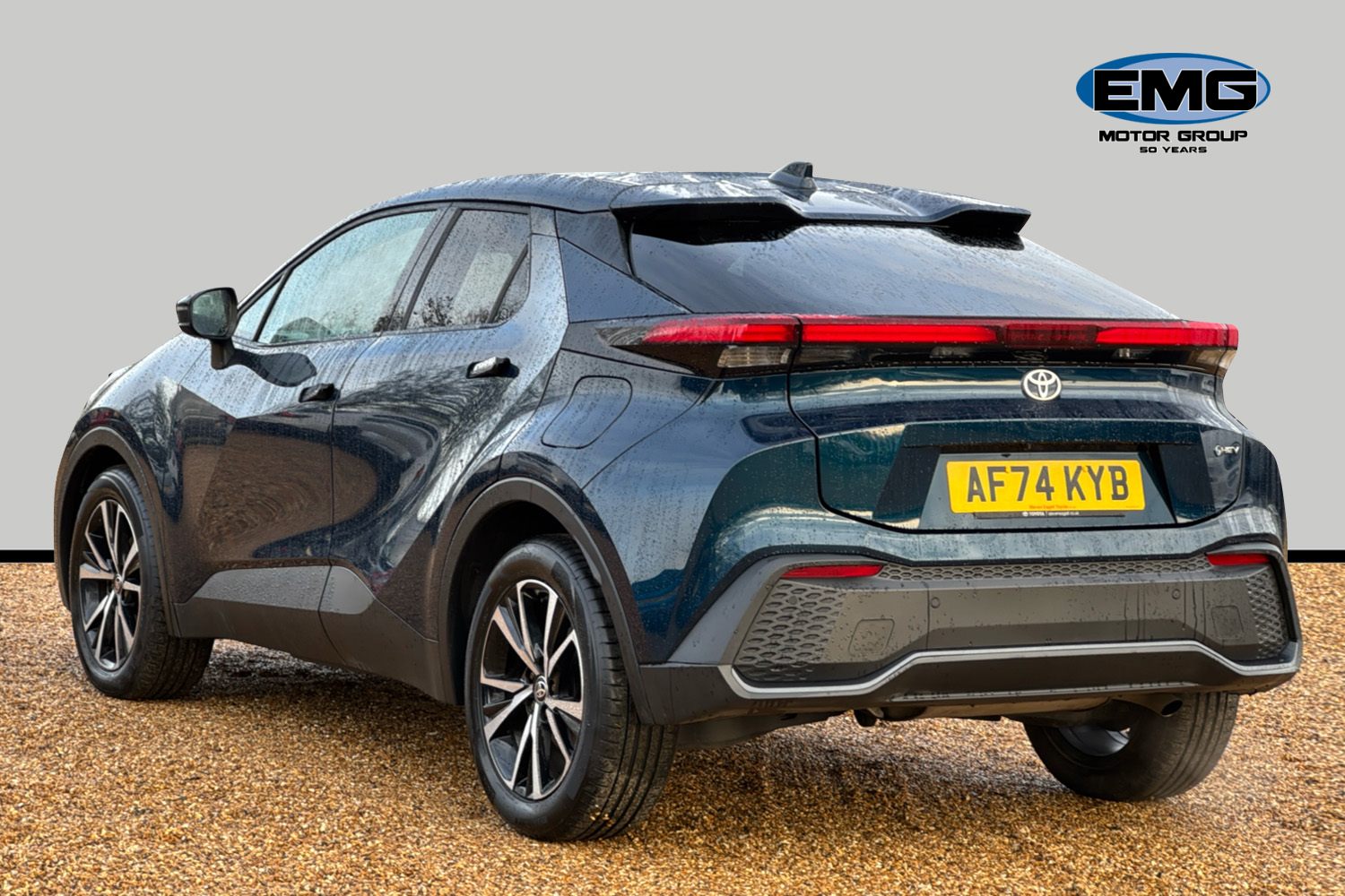 Used Toyota C-HR 2024 for sale - 77418189: Photo 5