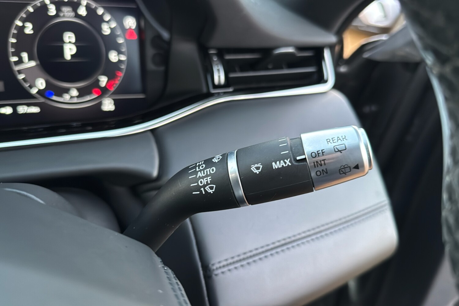 Used Land Rover Range Rover Evoque 2019 for sale - 76624836: Photo 38