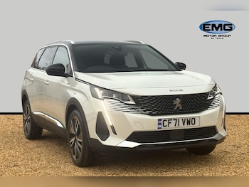 Used Peugeot 5008 2022 for sale - 76968235: Photo