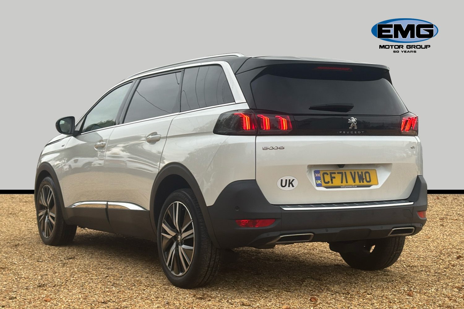 Used Peugeot 5008 2022 for sale - 76968235: Photo 5