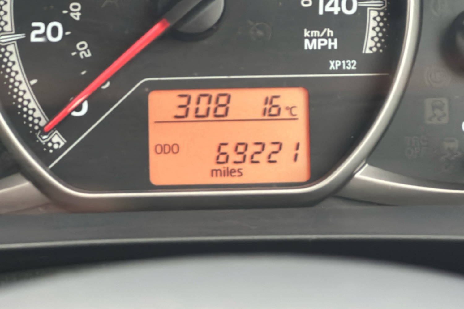 Used Toyota Yaris 2015 for sale - 76624861: Photo 15