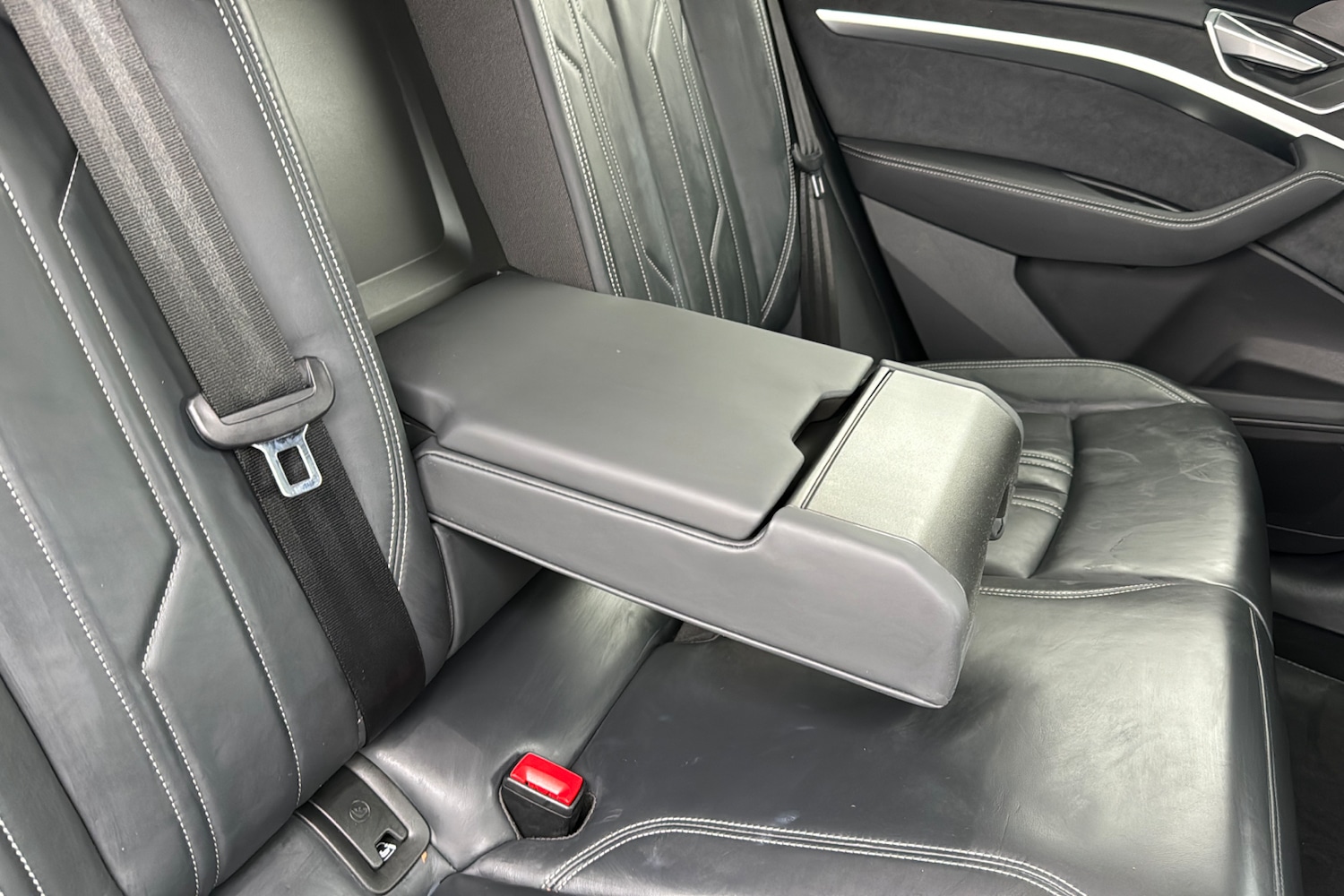 Used Audi e-tron 2021 for sale - 77058340: Photo 48