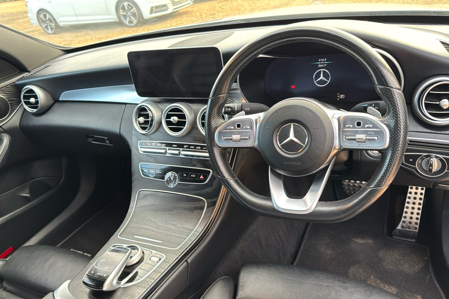 Used Mercedes-Benz C Class 2020 for sale - 76905900: Photo 10