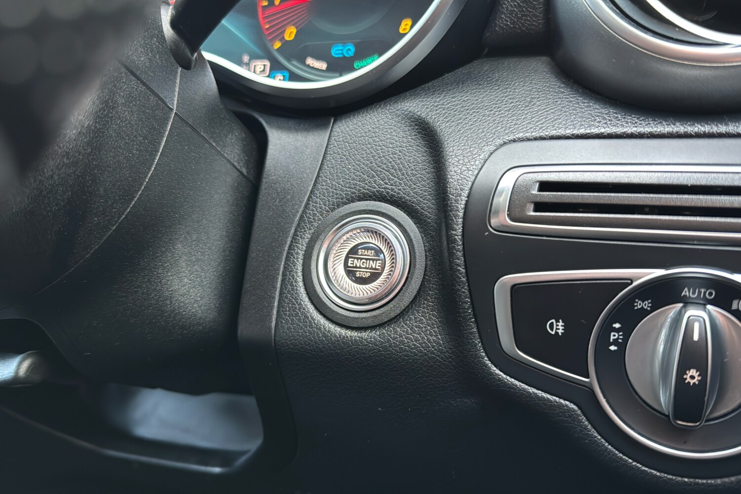 Used Mercedes-Benz C Class 2020 for sale - 76905900: Photo 23