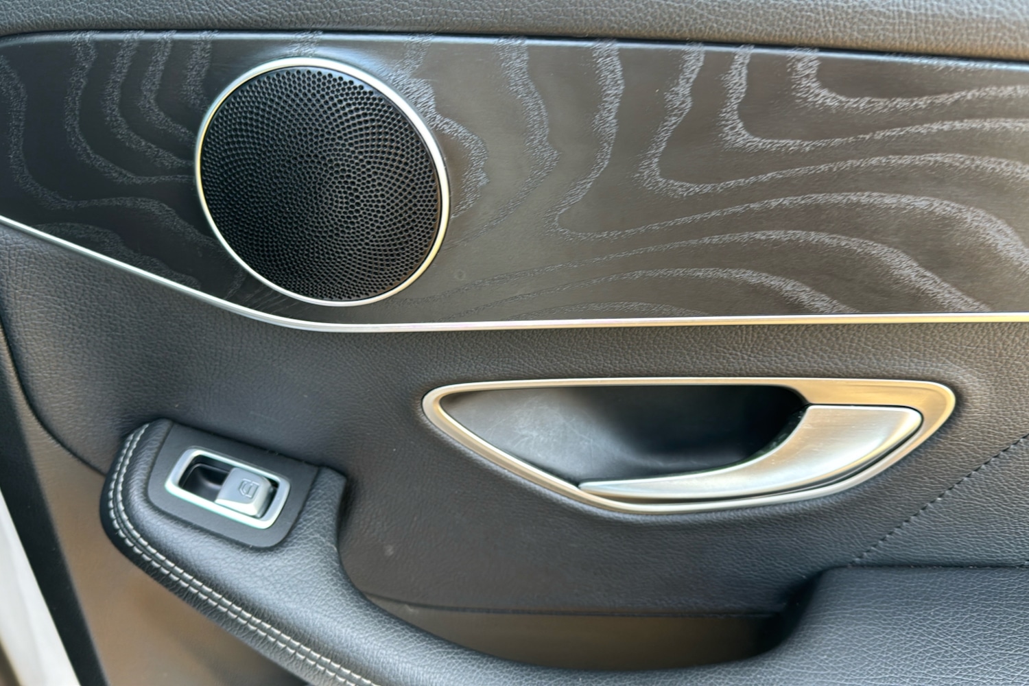 Used Mercedes-Benz C Class 2020 for sale - 76905900: Photo 32