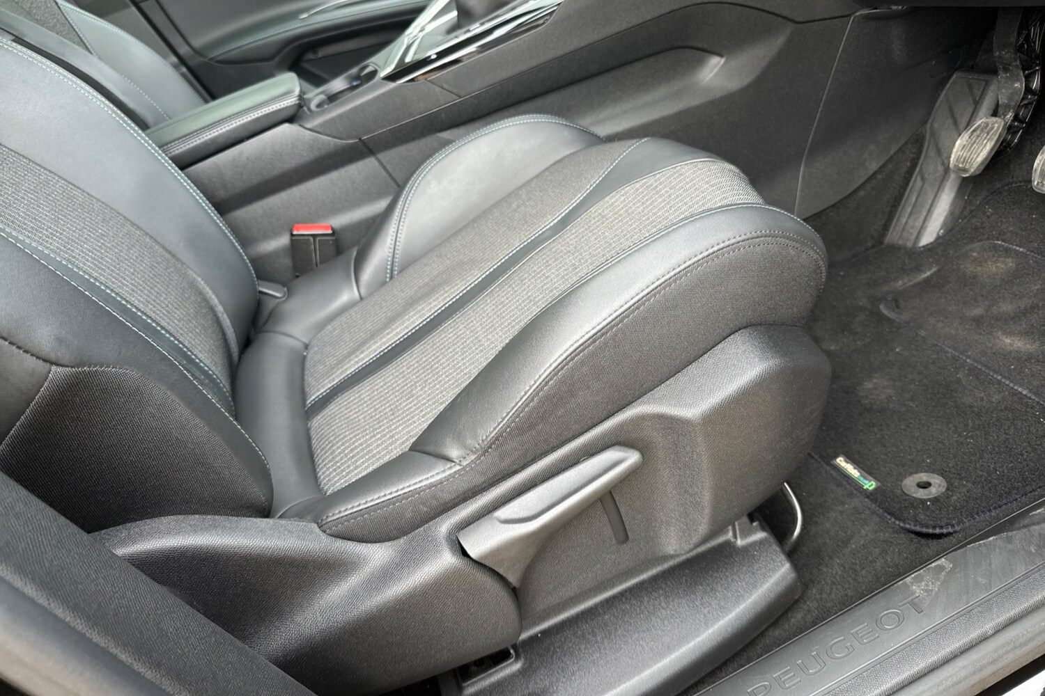 Used Peugeot 5008 2021 for sale - 76774474: Photo 30