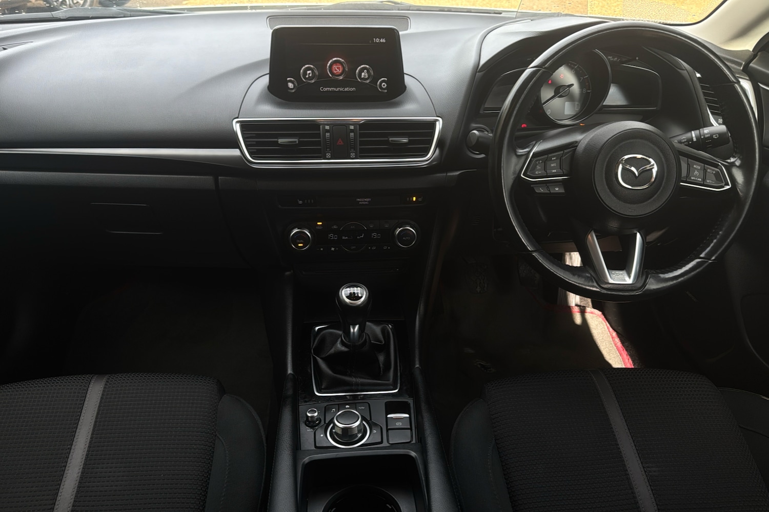 Used Mazda Mazda3 2017 for sale - 76230232: Photo 9