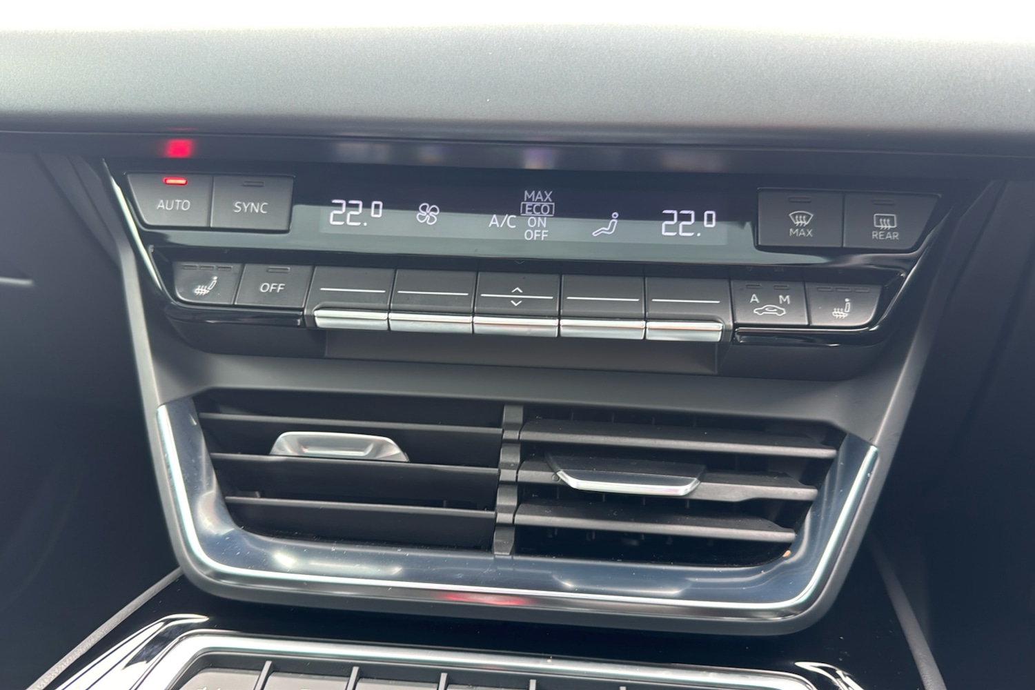 Used Audi e-tron GT 2022 for sale - 77929123: Photo 16