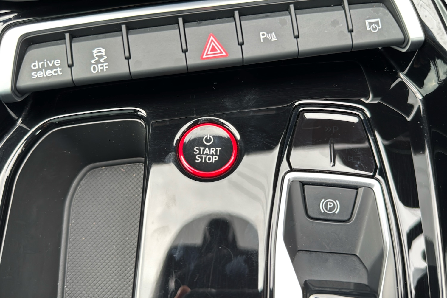 Used Audi e-tron GT 2022 for sale - 77929123: Photo 23