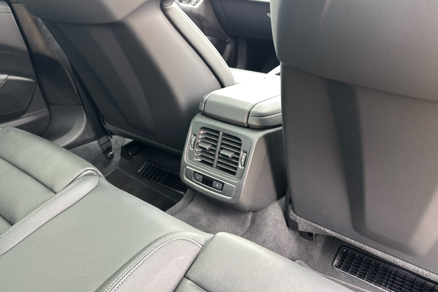 Used Audi e-tron GT 2022 for sale - 77929123: Photo 27