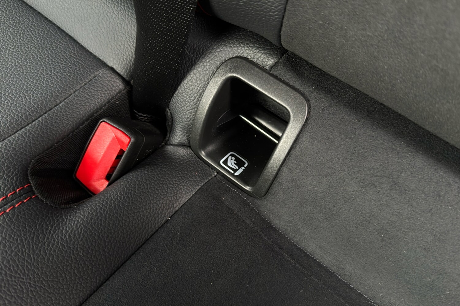 Used Mercedes-Benz EQA 2022 for sale - 77308651: Photo 40