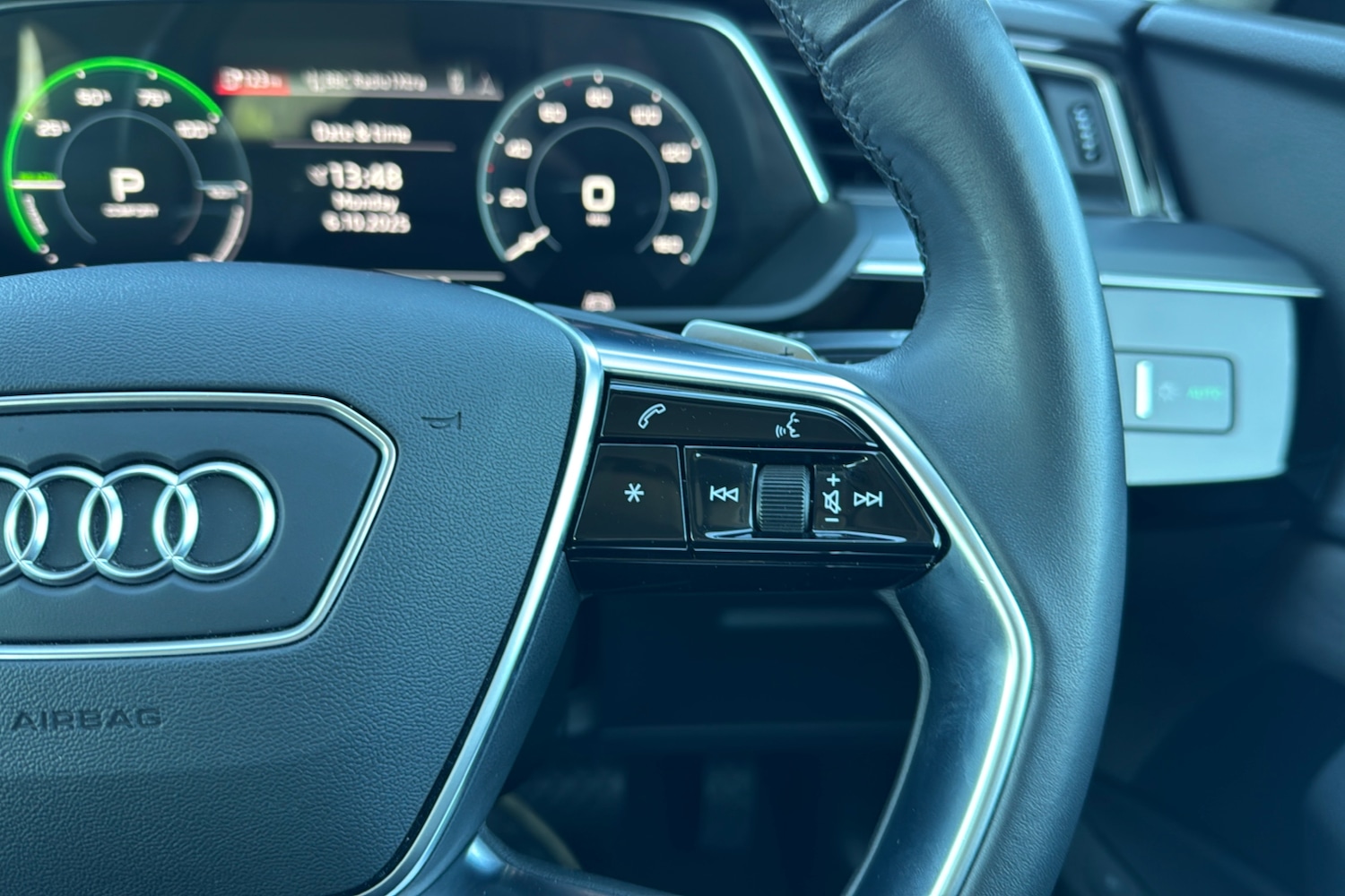 Used Audi e-tron 2021 for sale - 77308649: Photo 18