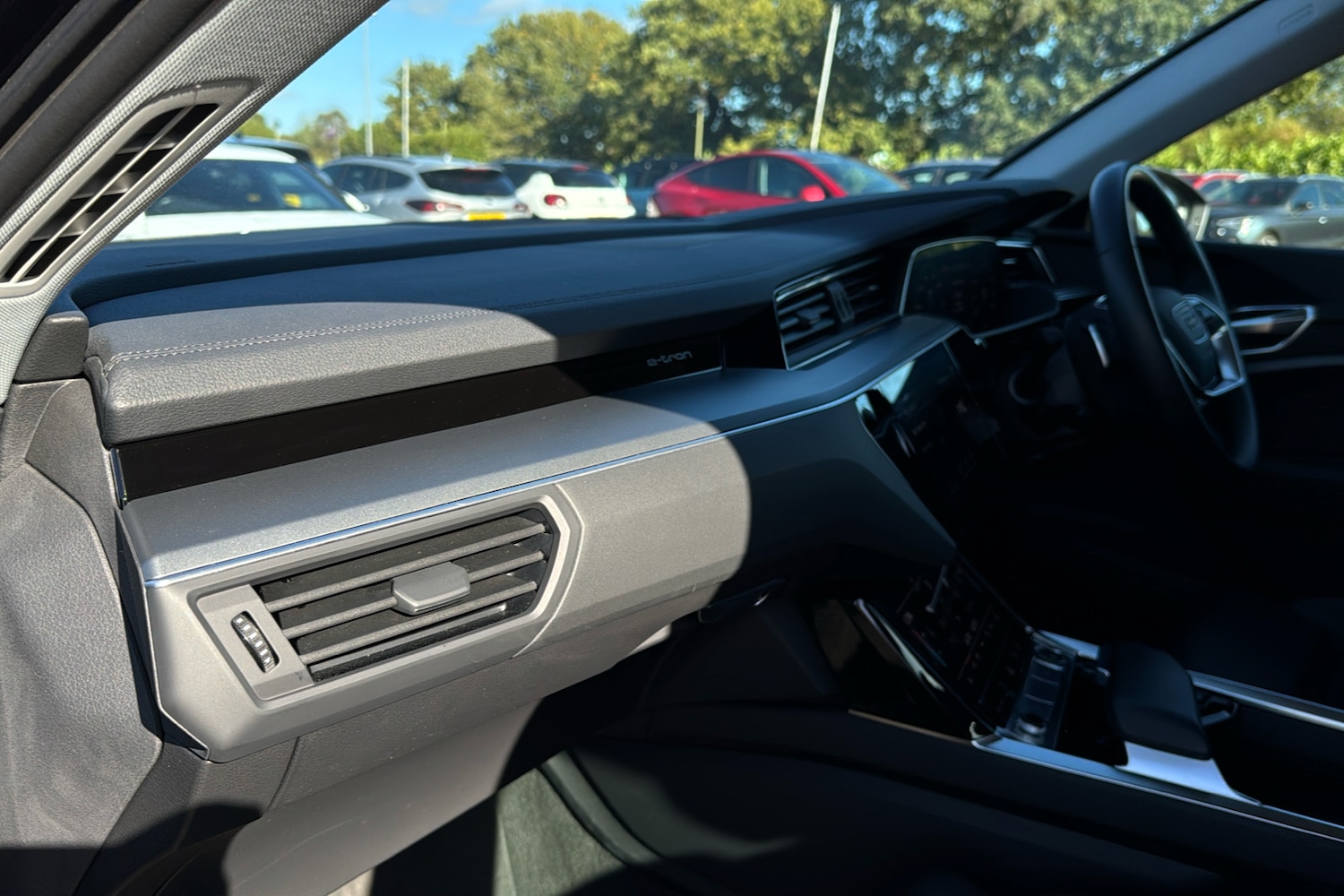 Used Audi e-tron 2021 for sale - 77308649: Photo 44