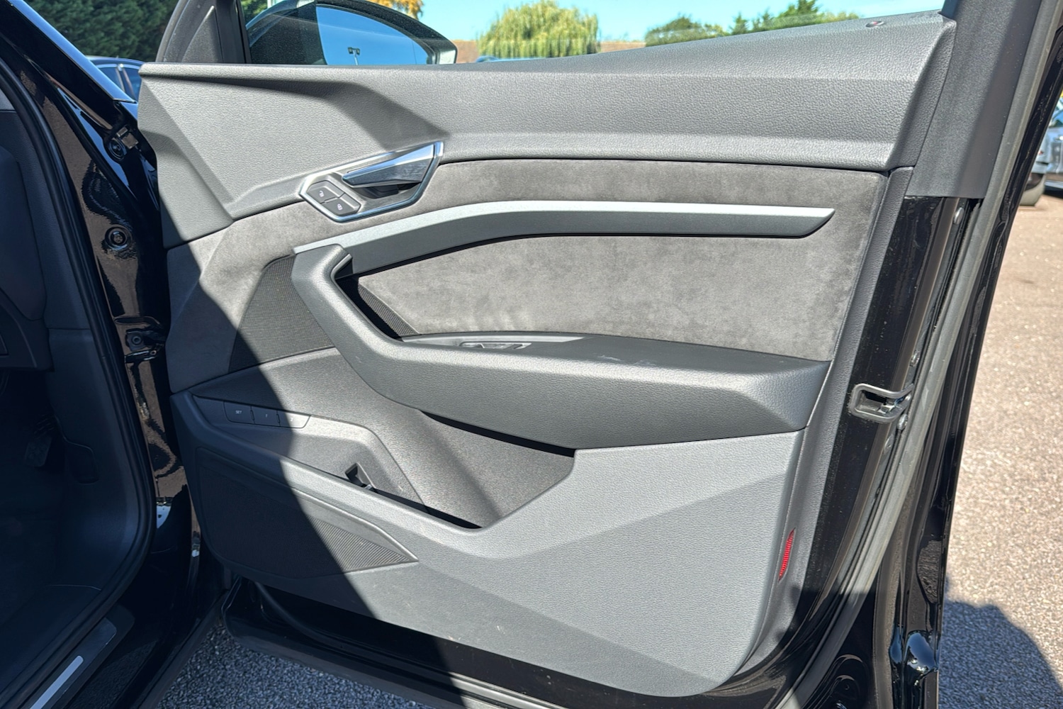 Used Audi e-tron 2021 for sale - 77308649: Photo 46