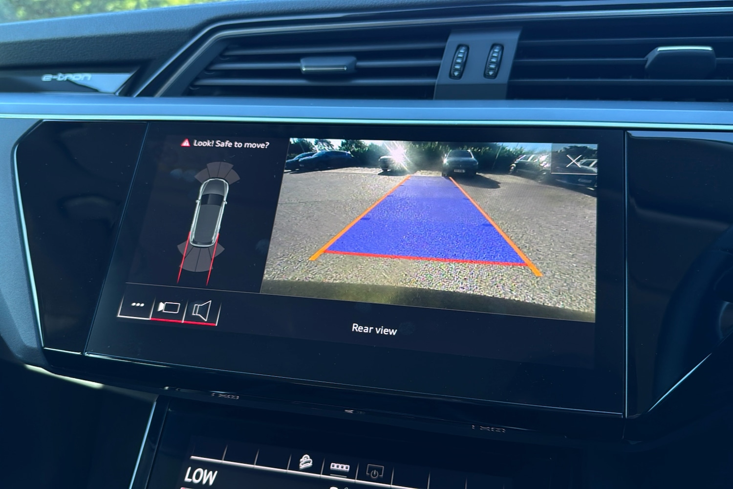 Used Audi e-tron 2021 for sale - 77308649: Photo 49