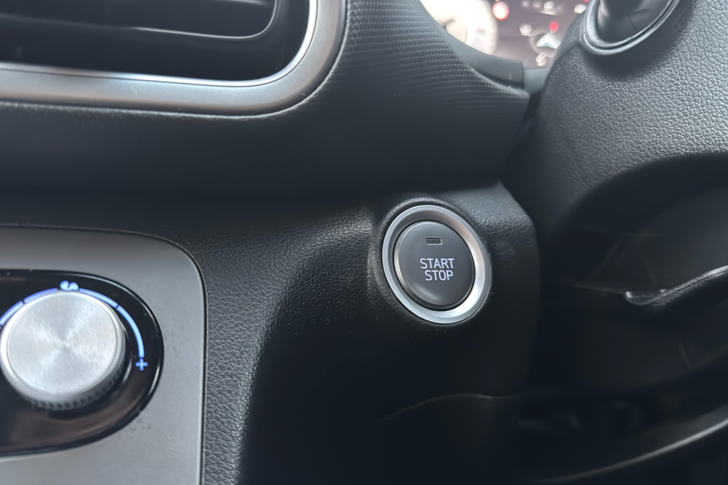 Used Hyundai KONA 2023 for sale - 76502781: Photo 23