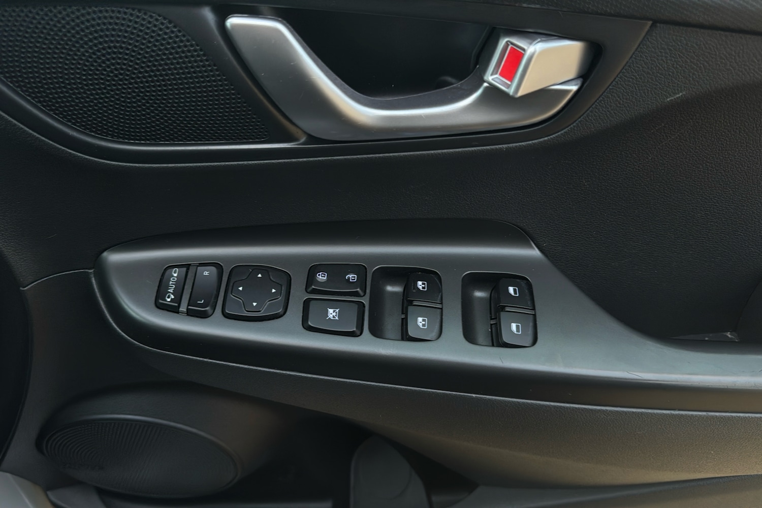 Used Hyundai KONA 2023 for sale - 76502781: Photo 24