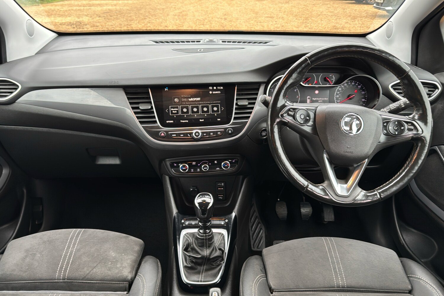 Used Vauxhall Crossland 2022 for sale - 76905890: Photo 9