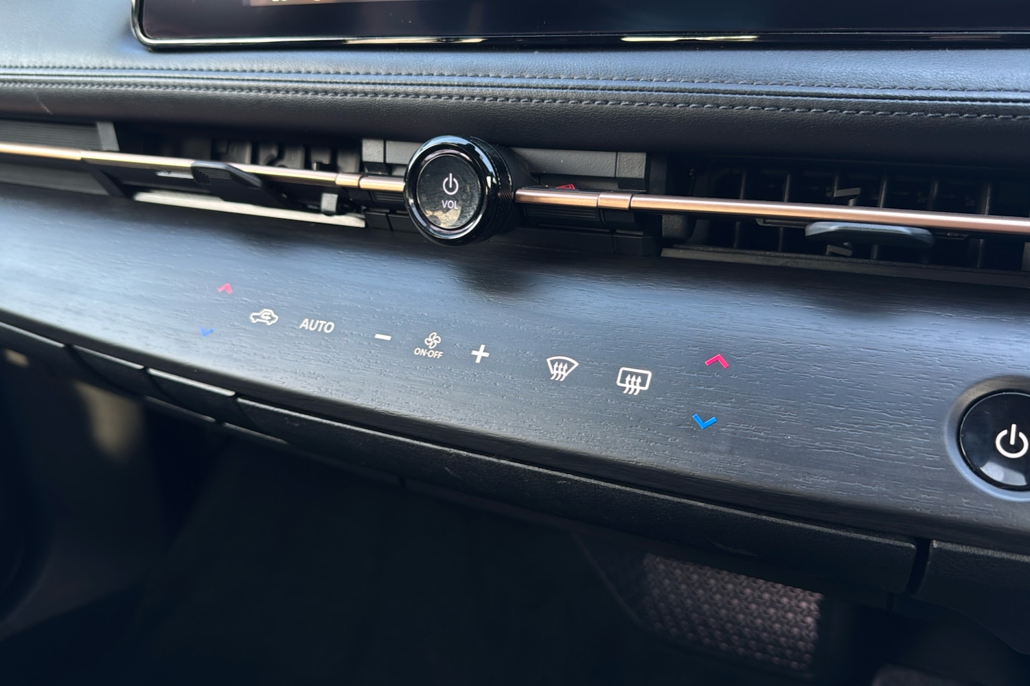 Used Nissan ARIYA 2024 for sale - 77308642: Photo 16